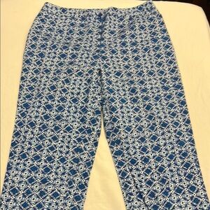 Jones New York Blue and White Cropped Pants